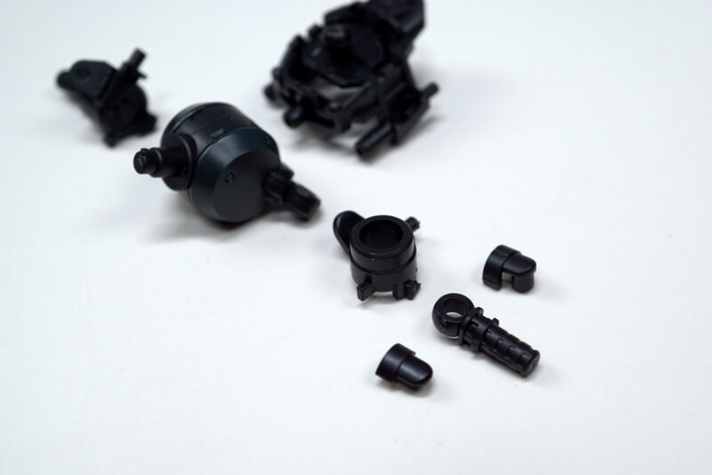 なんか関節機構が複雑ですね