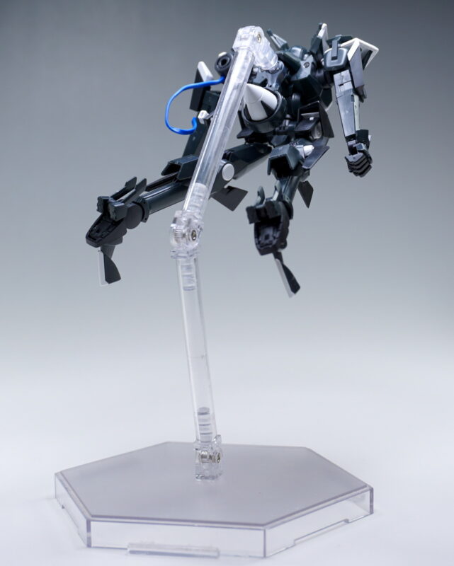 接続箇所が高い位置だとベースのアームも少し高めの物が欲しくなります