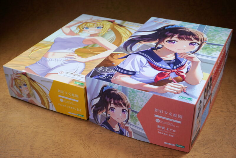 ドレスアップボディ【L】とまどか夏服パッケージ比較