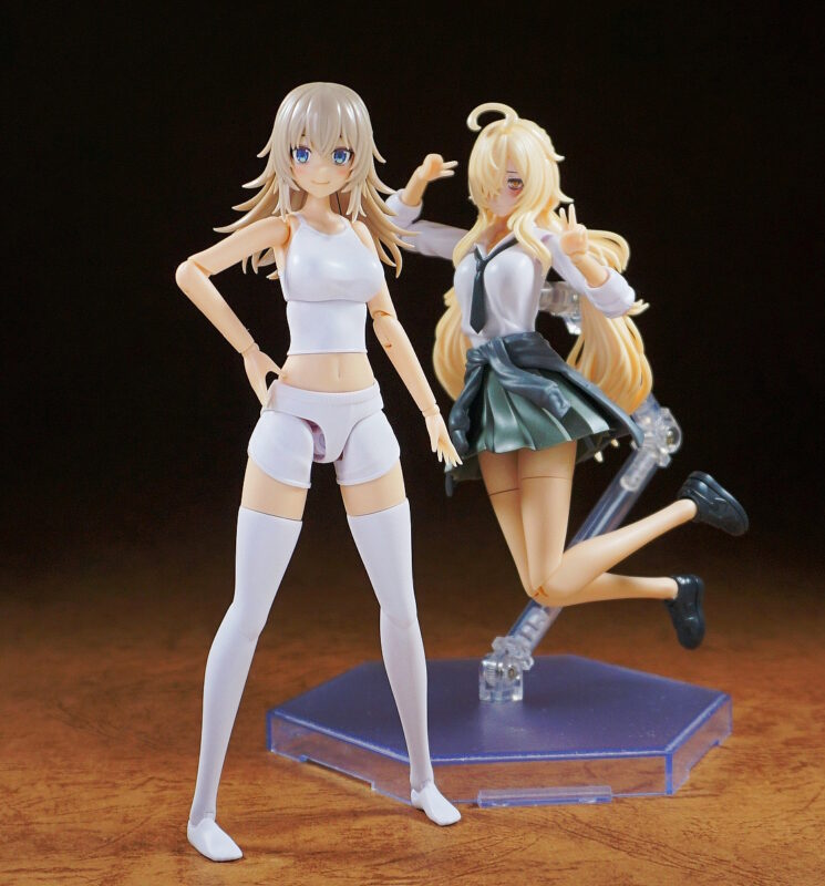 ダウナーギャルツクヨミさん素足Ver.と。